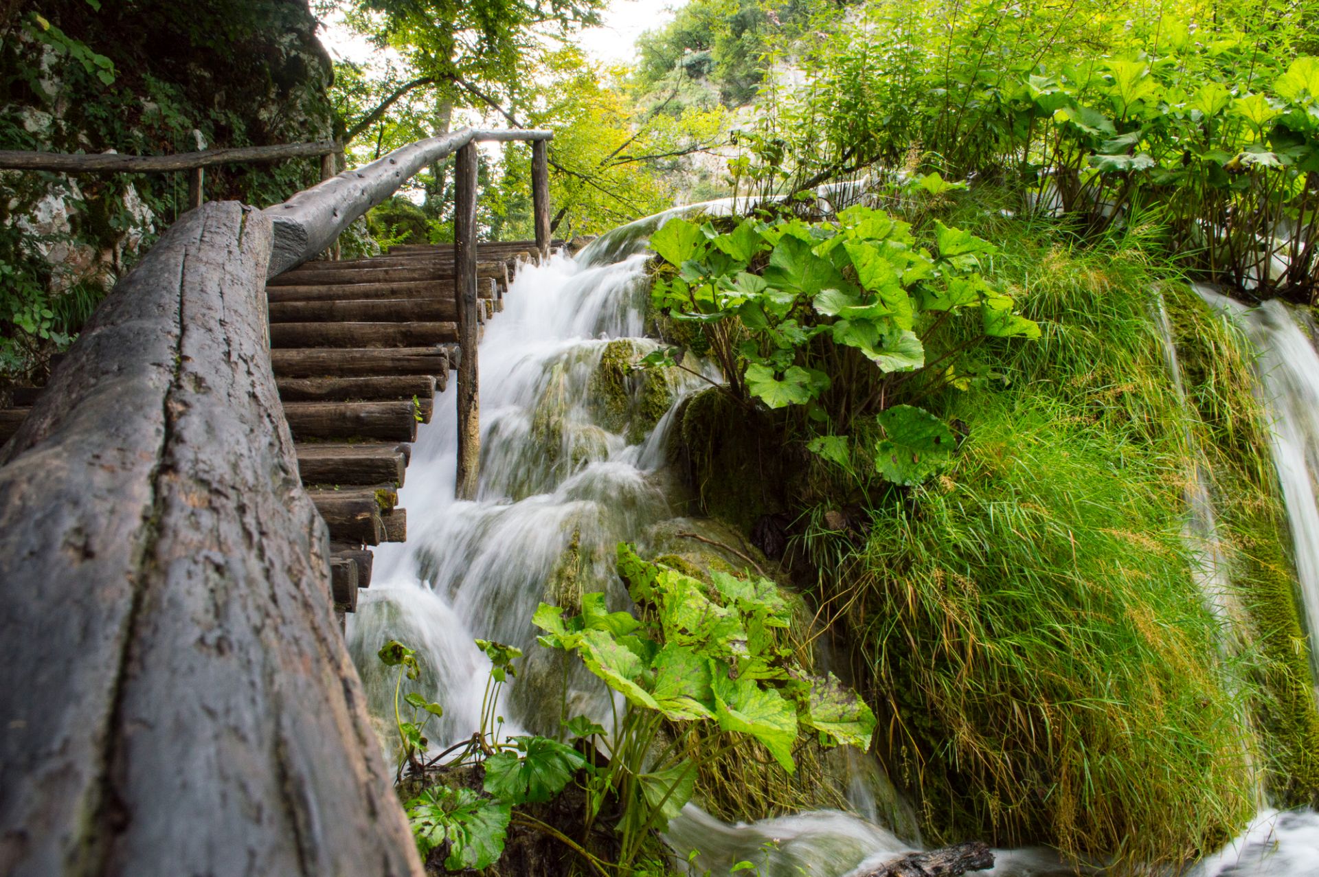 Excursión al Parque Nacional de los Lagos de Plitvice en Privado desde Zagreb - Alojamientos en Zagreb