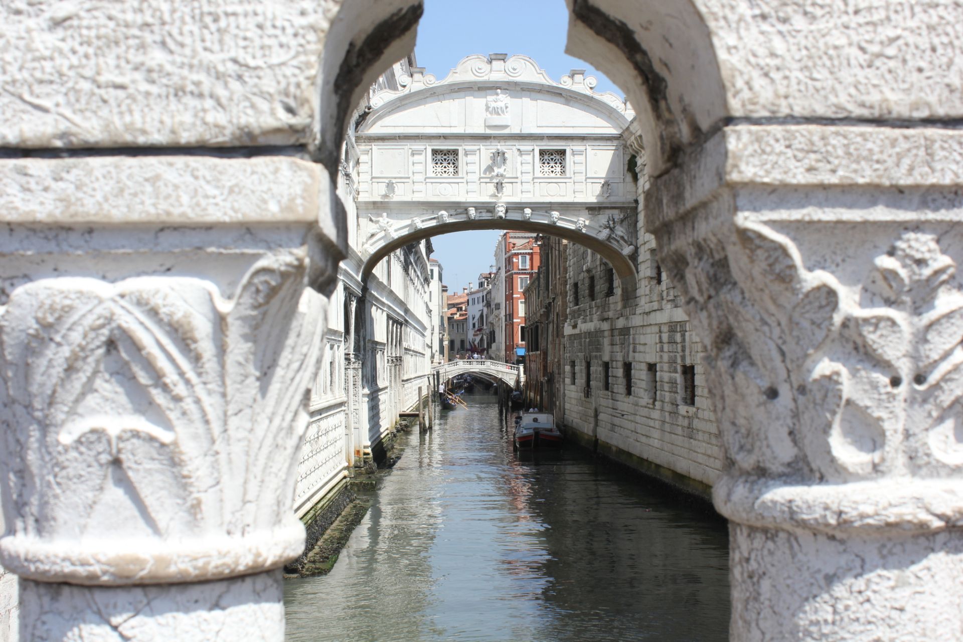 Combo Tour Paseo a Pie por el Centro Histórico y Paseo en Góndola por el Gran Canal + Tour Opcional con un Artesano de Vidrio - Alojamientos en Venecia