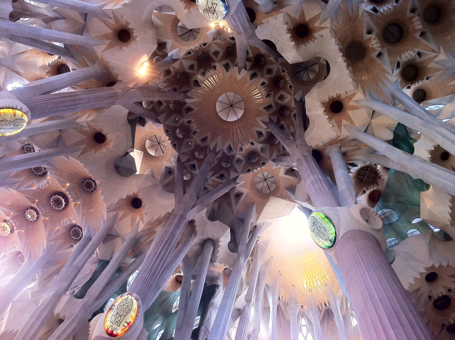 Acceso Rápido: Visita Guiada a La Sagrada Familia con Acceso a Las Torres - Alojamientos en Barcelona