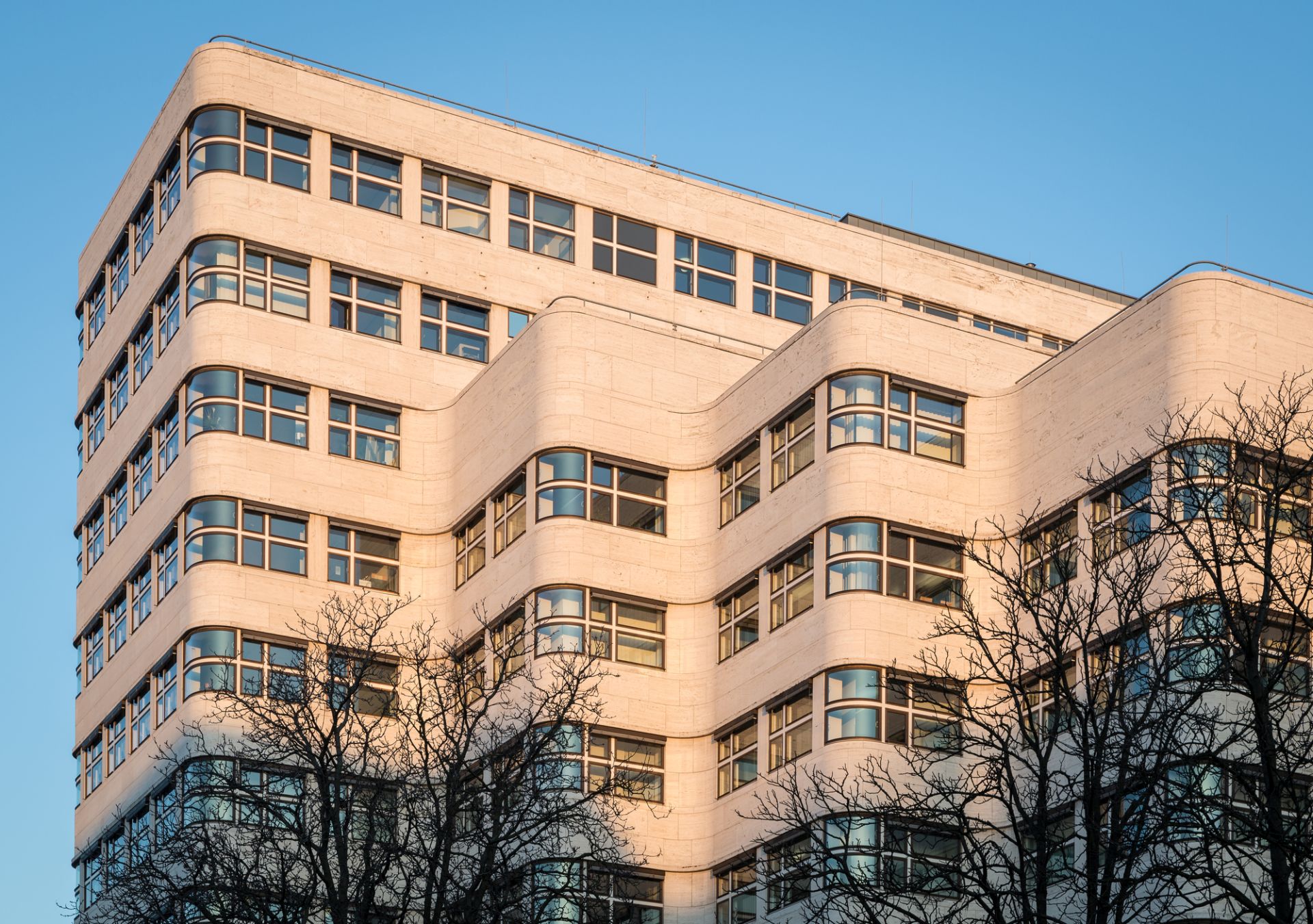 Berlin Architecture in the 20th Century - A Signature of 