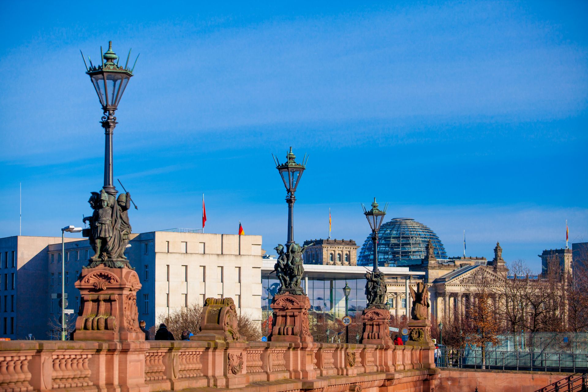 Interactive City Tour - Informative, Creative, Exclusive in Private - Alojamientos en Berlín