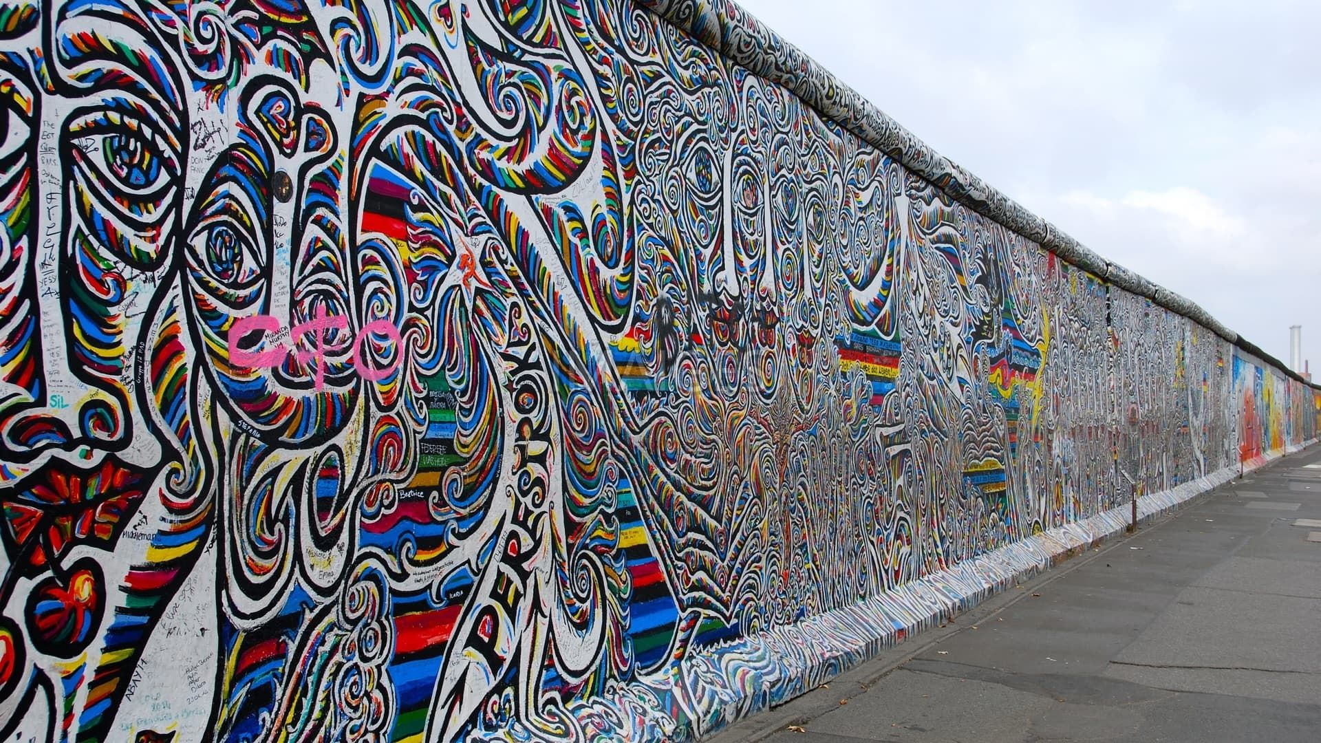 The Fall of the Berlin Wall - Germany in the Winds of Change in Private - Alojamientos en Berlín