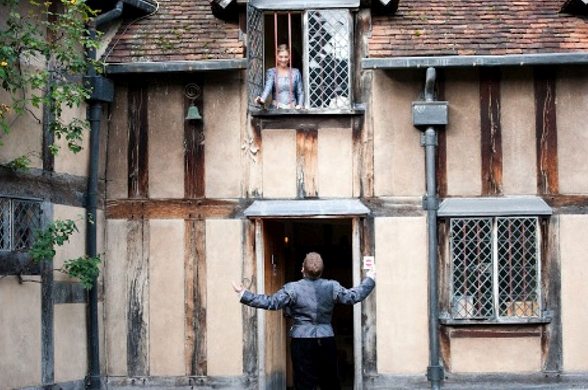 Low Cost: Discover Shakespeare’s Stratford and the Cotswolds - Alojamientos en Londres