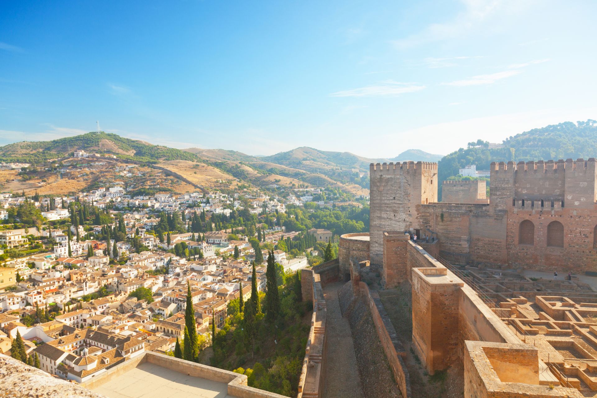 Alhambra Guided Tour & Audioguide - Alojamientos en Granada